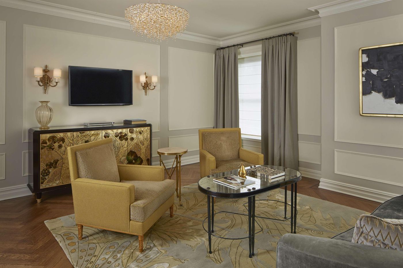 The-Plaza-Hotel-Room-57