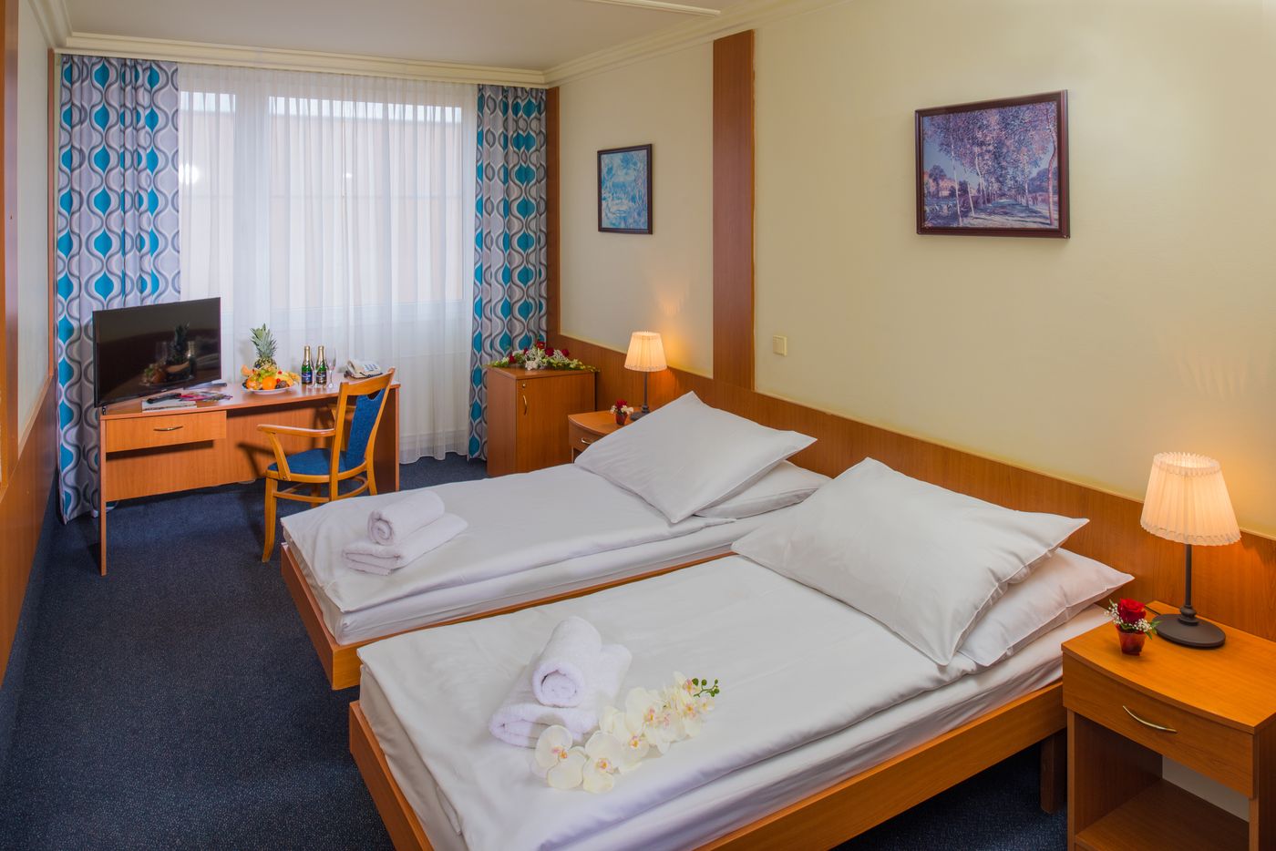 Top-Hotel-Praha-Room-4