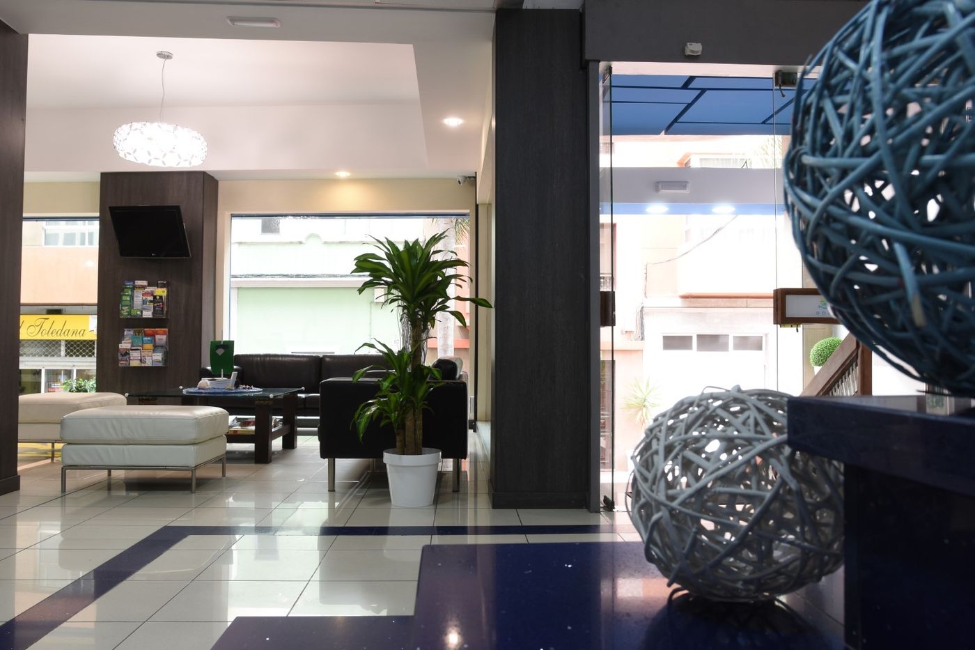 Tinoca-Apartments-Lobby-25