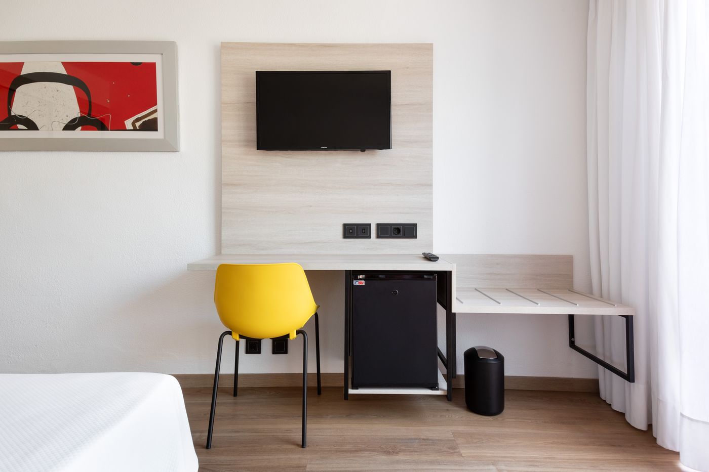 Alexandre-Hotel-Gala-Room-39