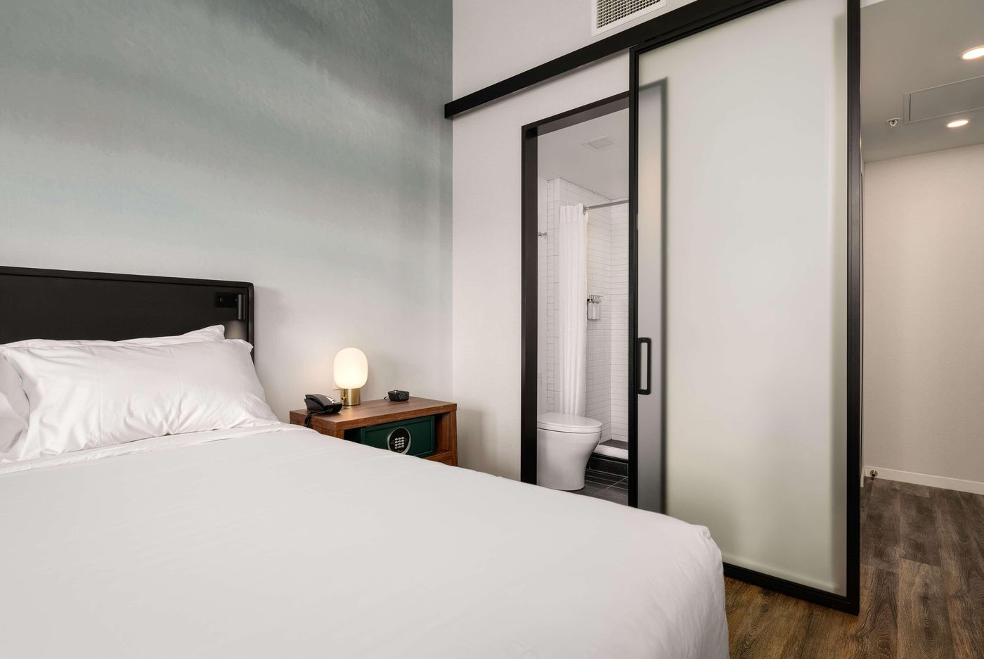 Motto by Hilton Philadelphia Rittenhouse Square-United States-Philadelphia-Room-9