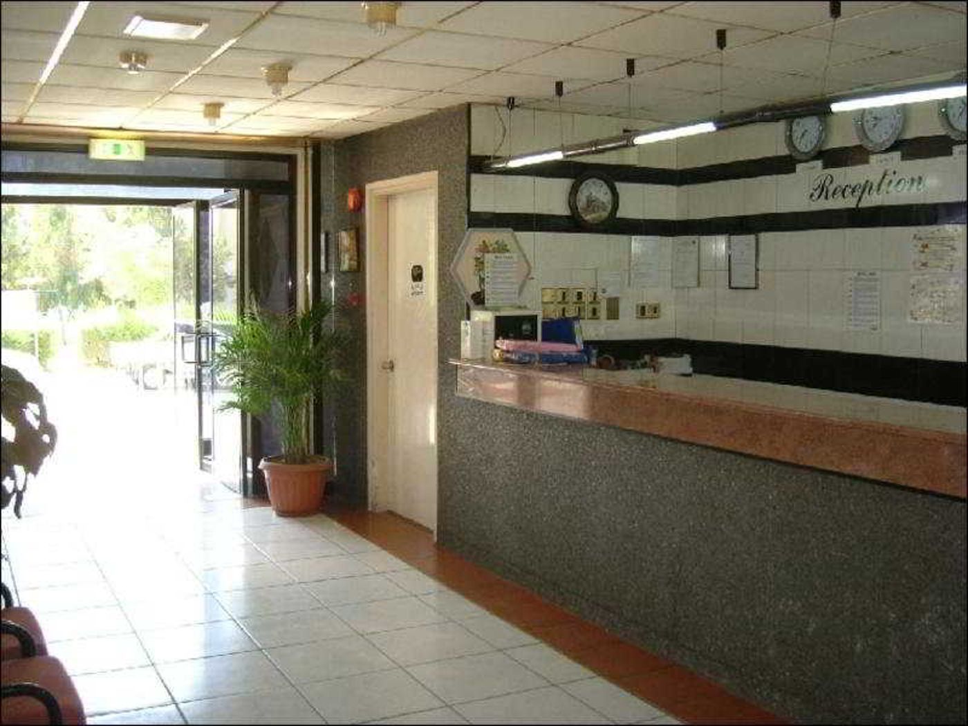 Hotel-San-Remo-Lobby-27