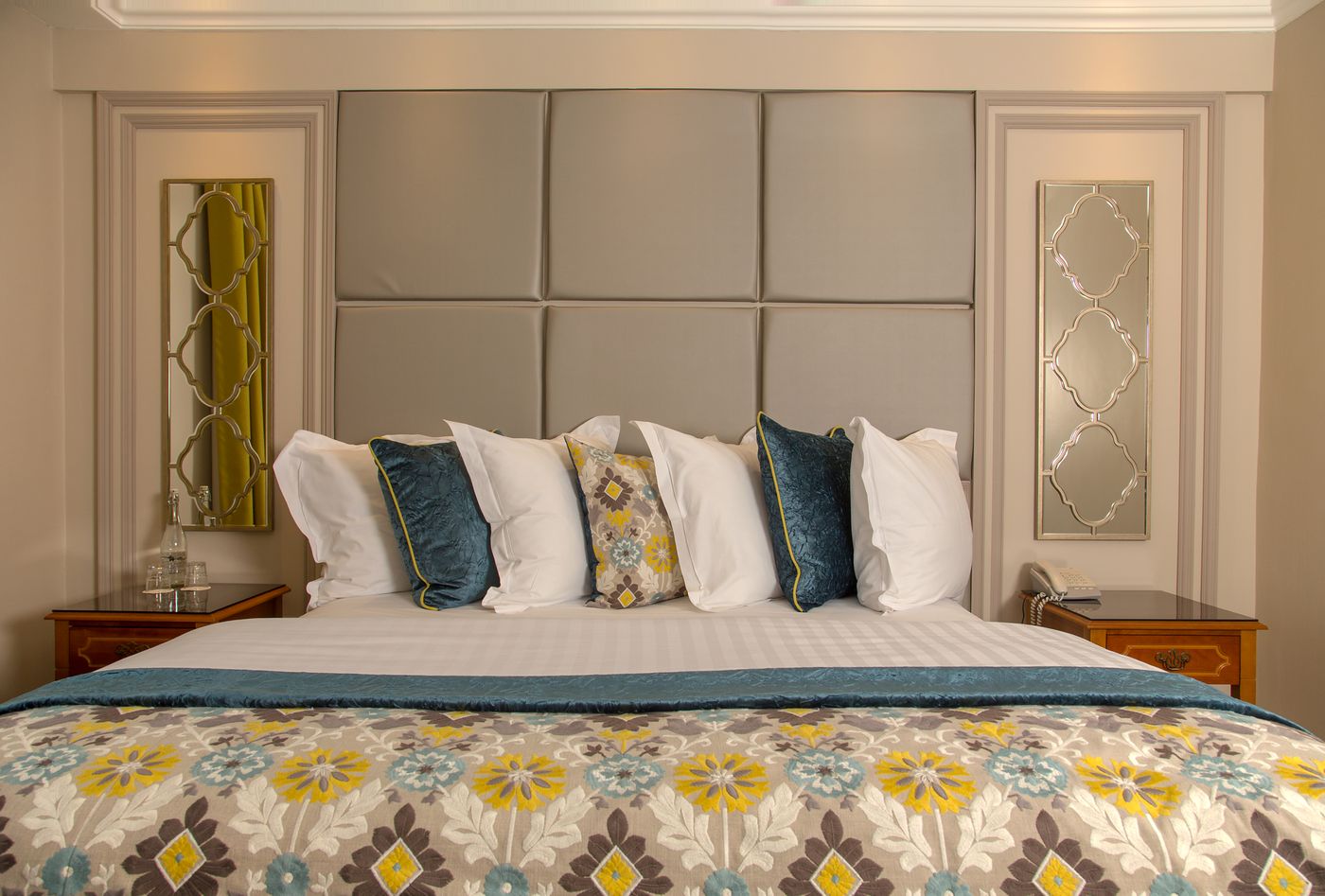 Cork's Vienna Woods Hotel and Villas - Ireland - GLANMIRE CORK - Room - 8