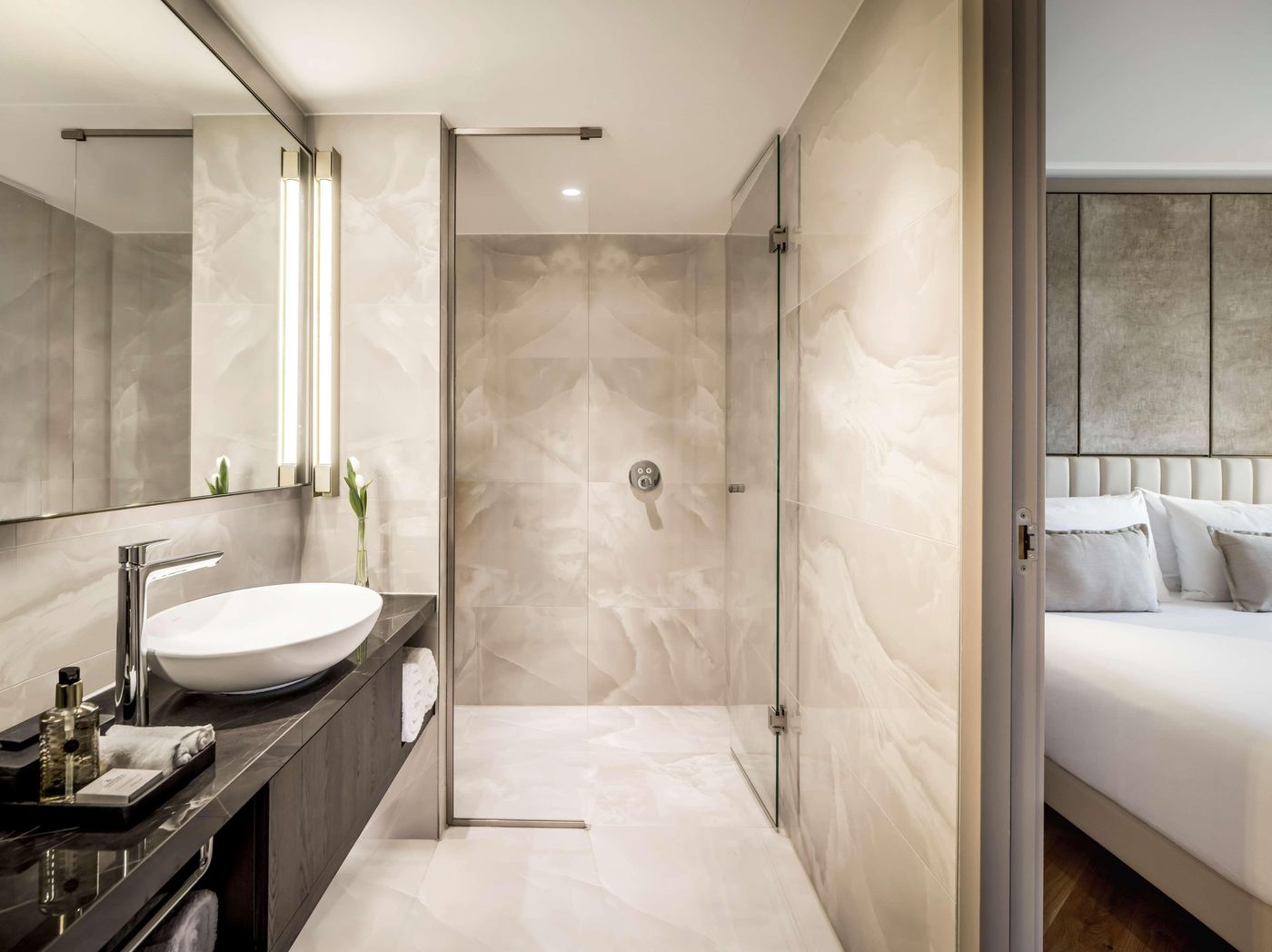 Anantara-Grand-Hotel-Krasnapolsky-Amsterdam-Room-52