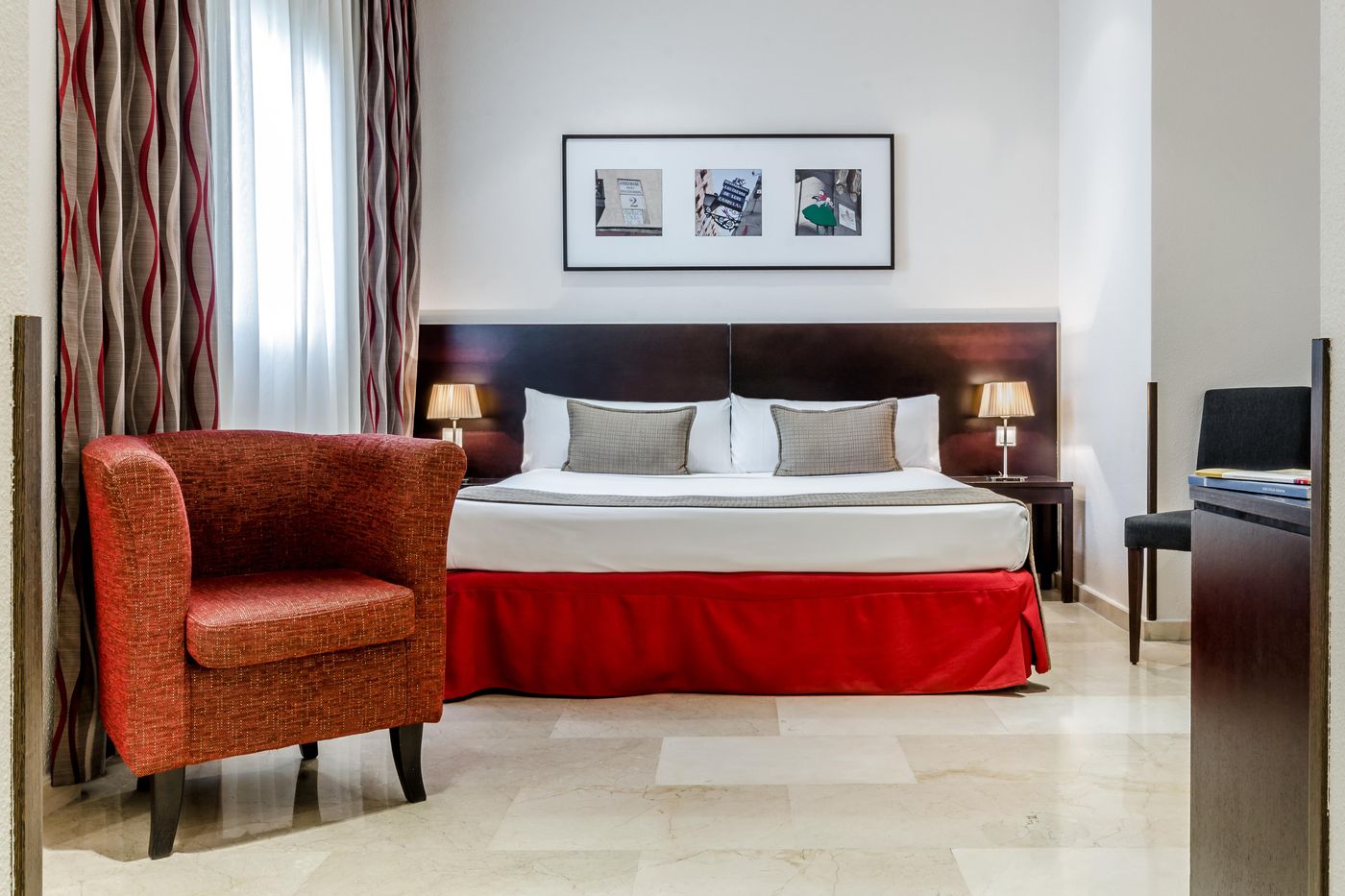 Exe-Suites-33-Room-14