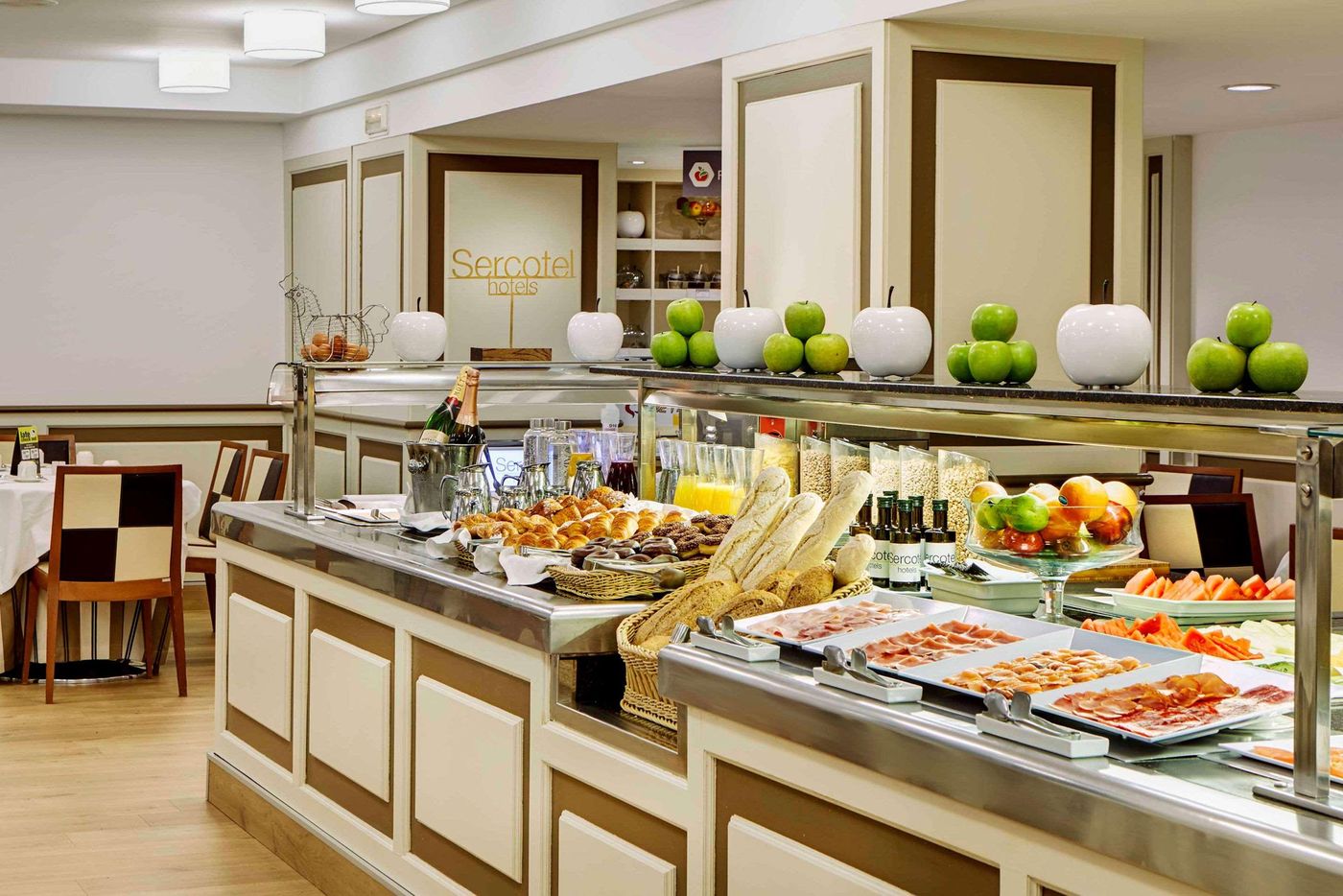 Sercotel-Gran-Hotel-Conde-Duque-Restaurant-42