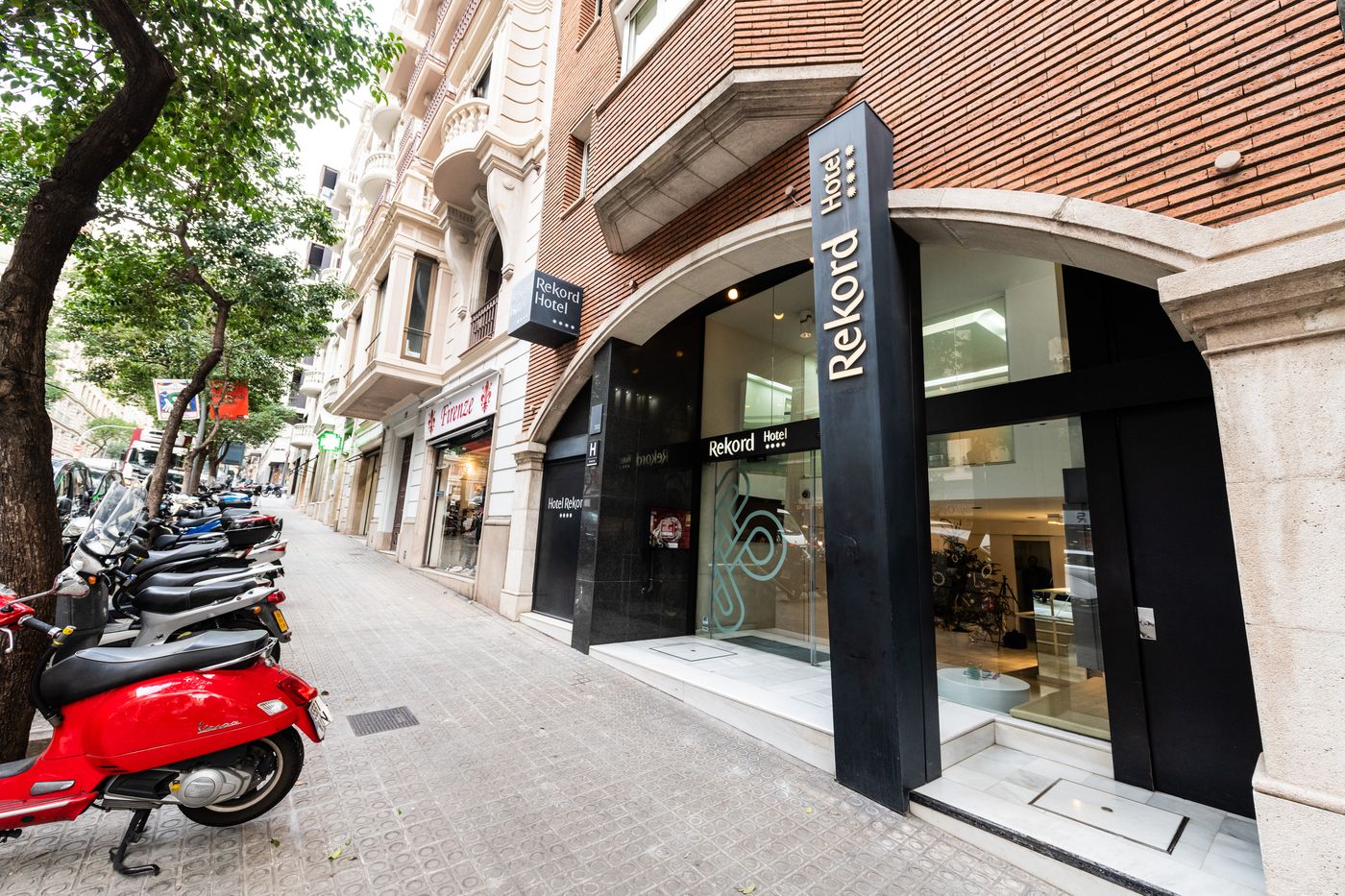 Atenea Rekord Suites-Spain-BARCELONA-General view-1