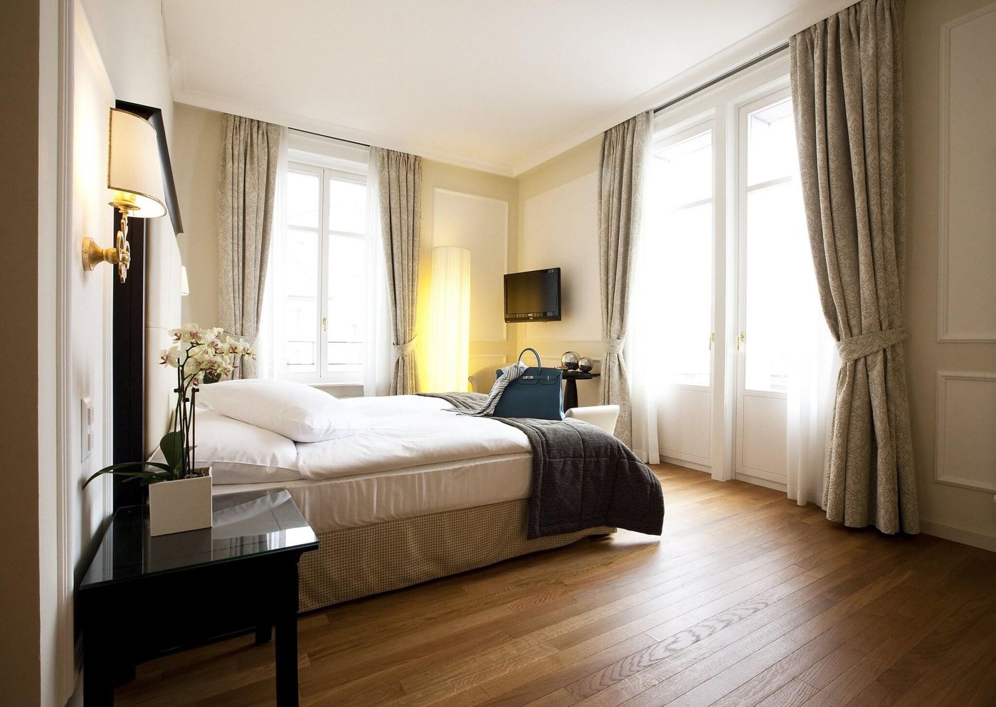 Château d'Ouchy-Switzerland-LAUSANNE-General view-3