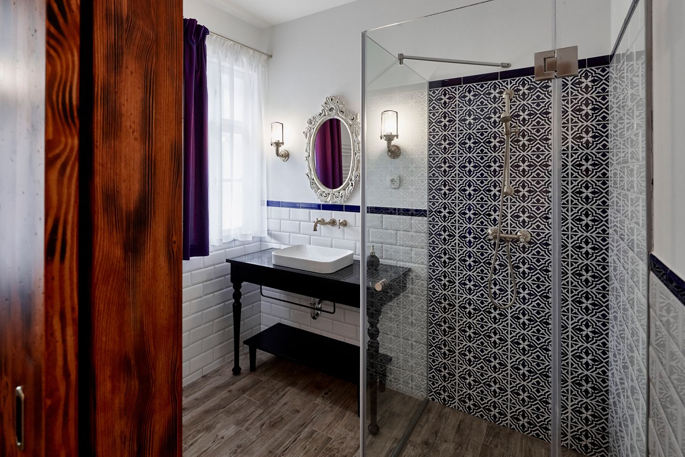 Maison-Bistro---Hotel-Room-34