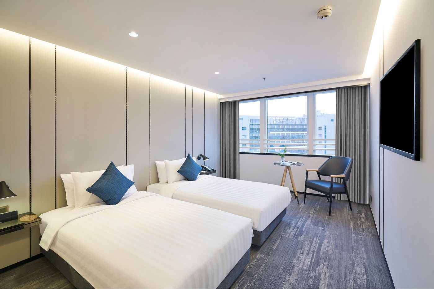 Hotel-COZi-Oasis-Room-9