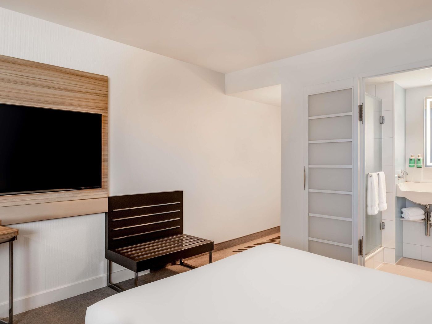 Novotel-Muenchen-City-Room-43