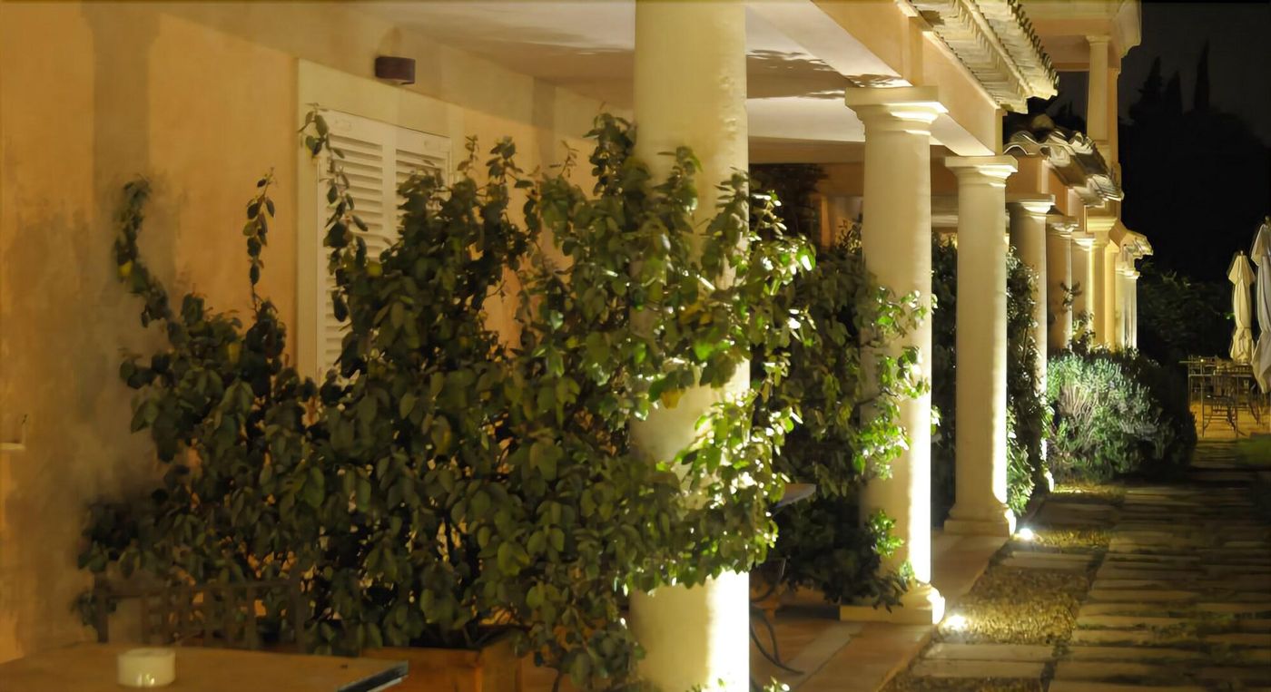 Hôtel Villa Les Rosiers-France-Grimaud-Terrace-5