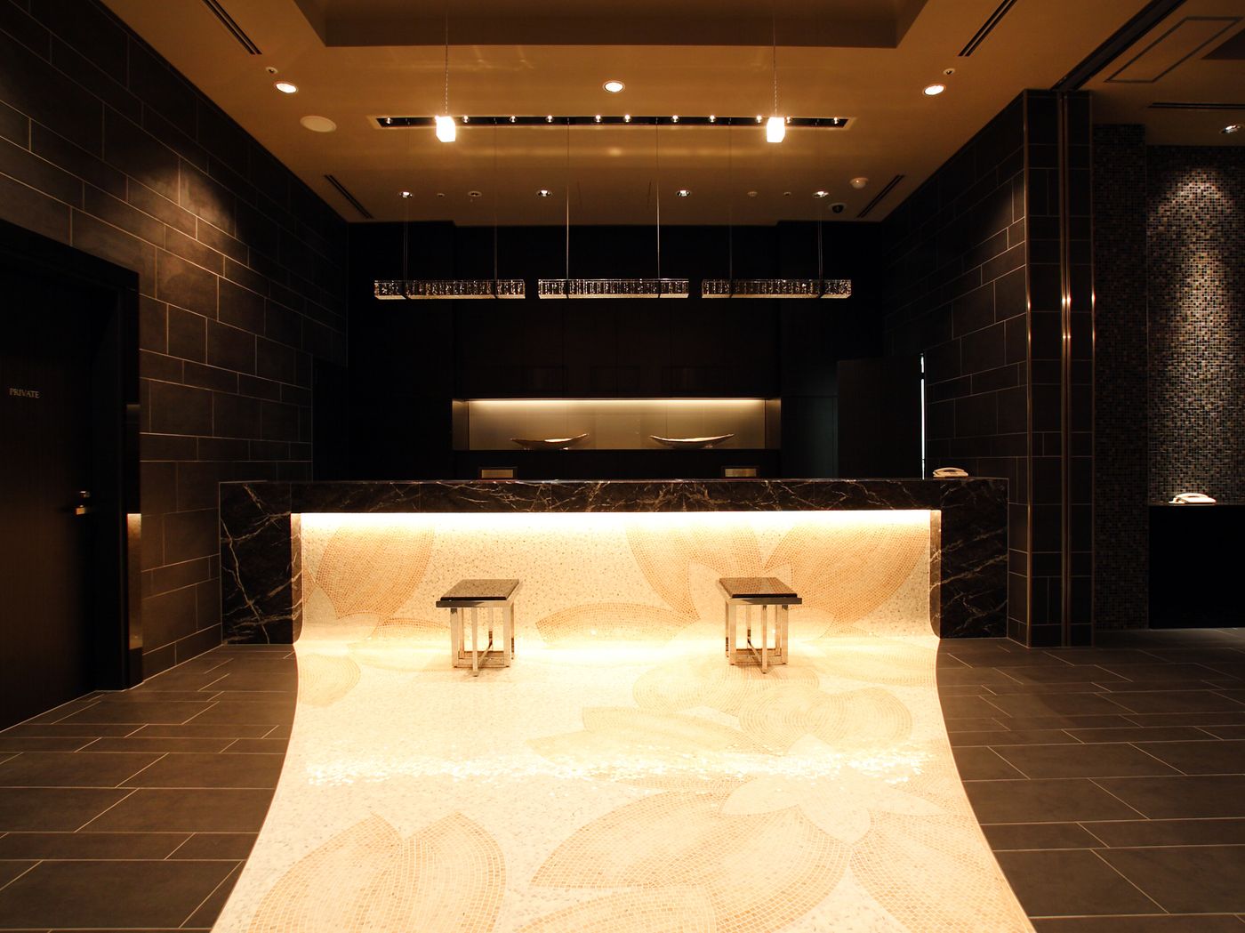 Monterey Hanzomon-Japan-TOKYO-Lobby-10