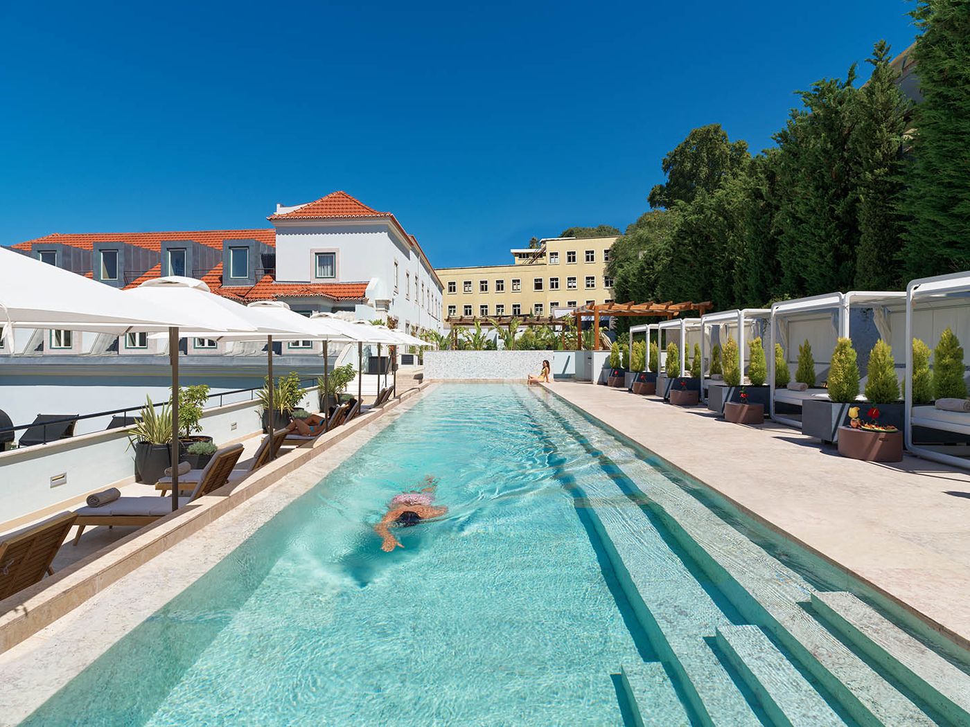 The-One-Palacio-Da-Anunciada-Pool-96