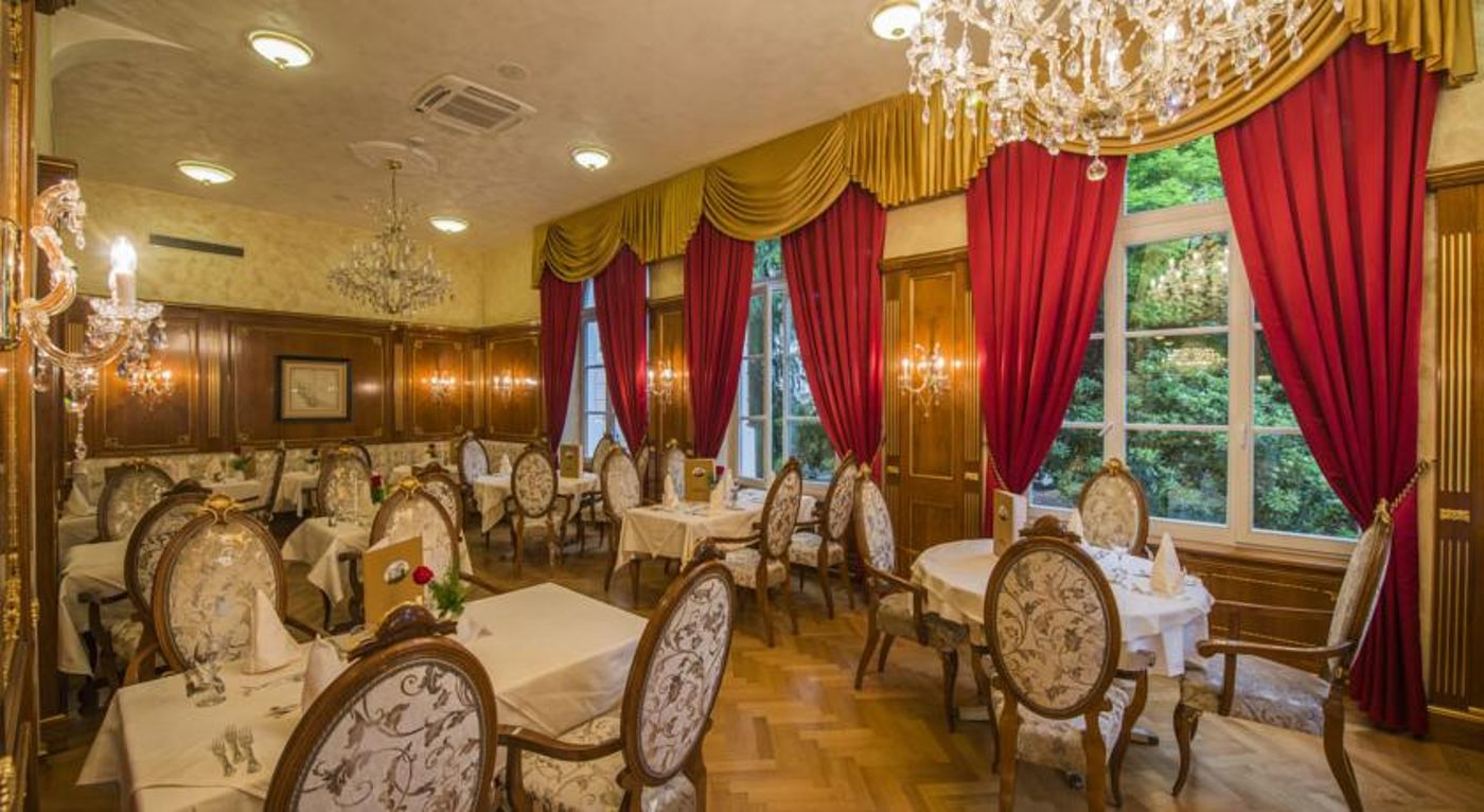 Hotel Kvarner Palace