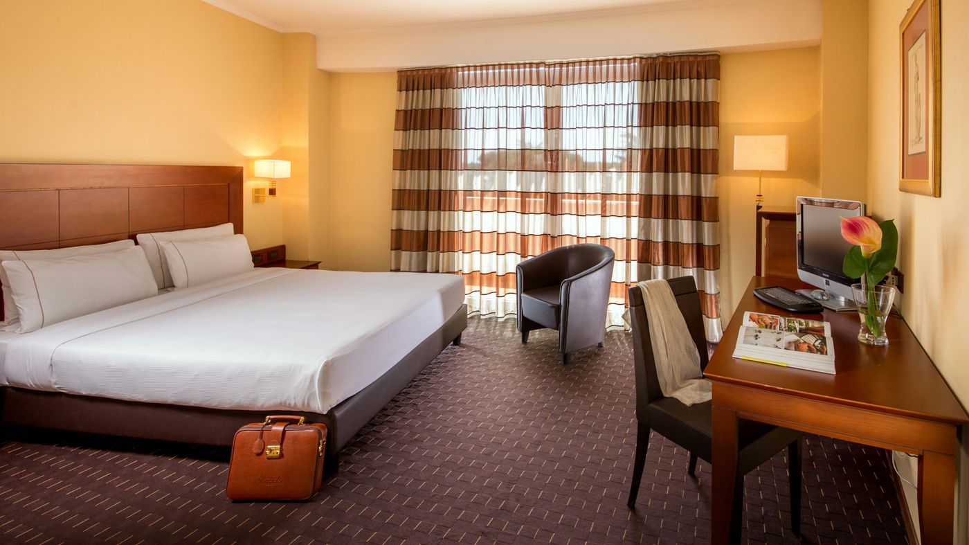 Hotel-Capannelle-Room-3