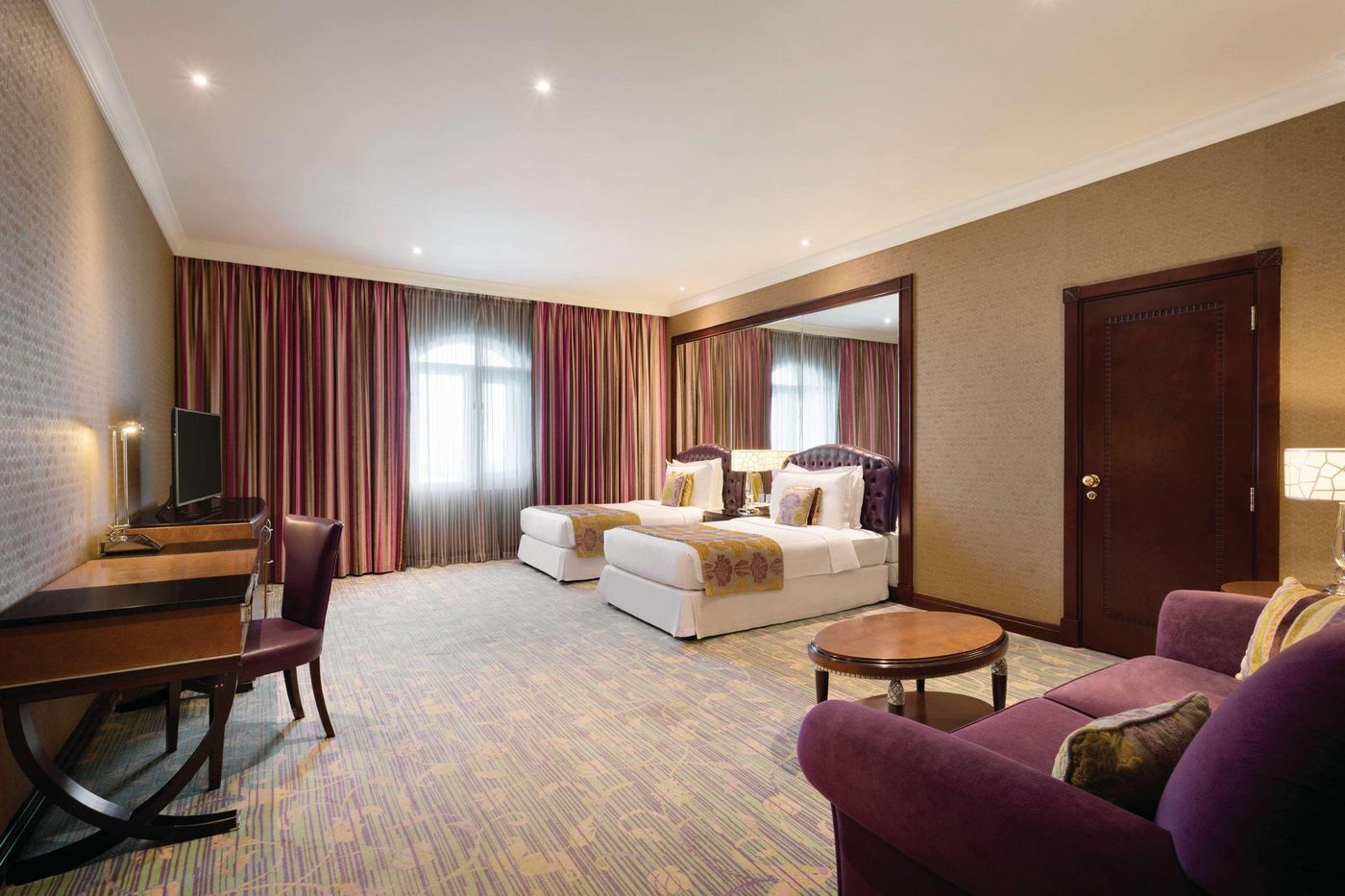 Grand-Regency-Doha--Trademark-Collection-Wyndham-Room-15