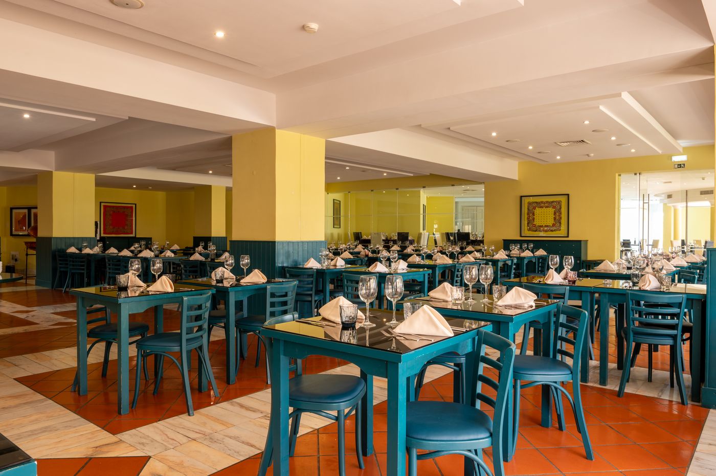 Vila-Gale-Cerro-Alagoa-Restaurant-23