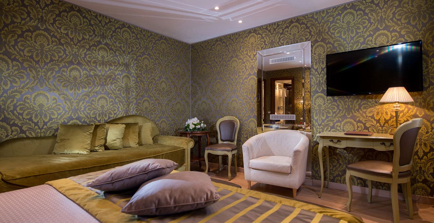 Ca--Marinella-Room-16