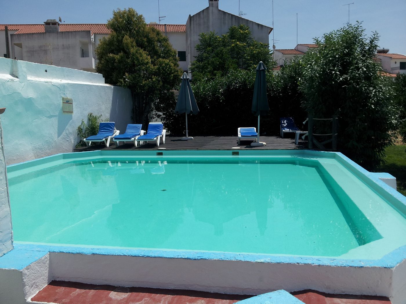 Hotel-De-Moura-Pool-50