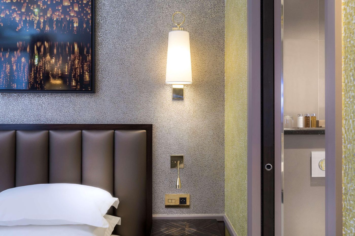 Vendome-Opera-Room-17