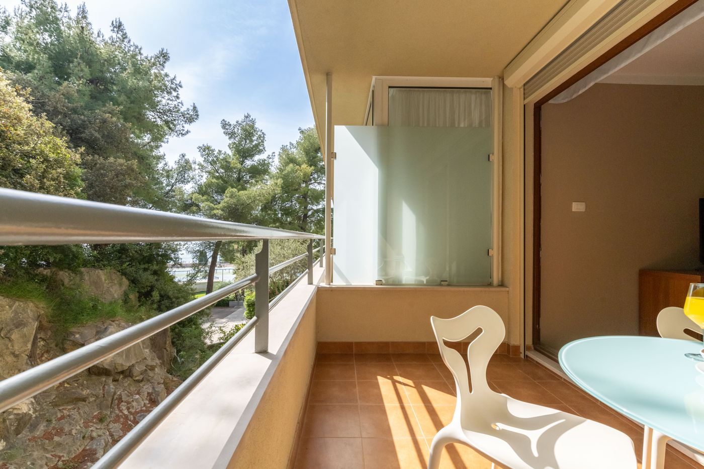 The-Residence-Room-74