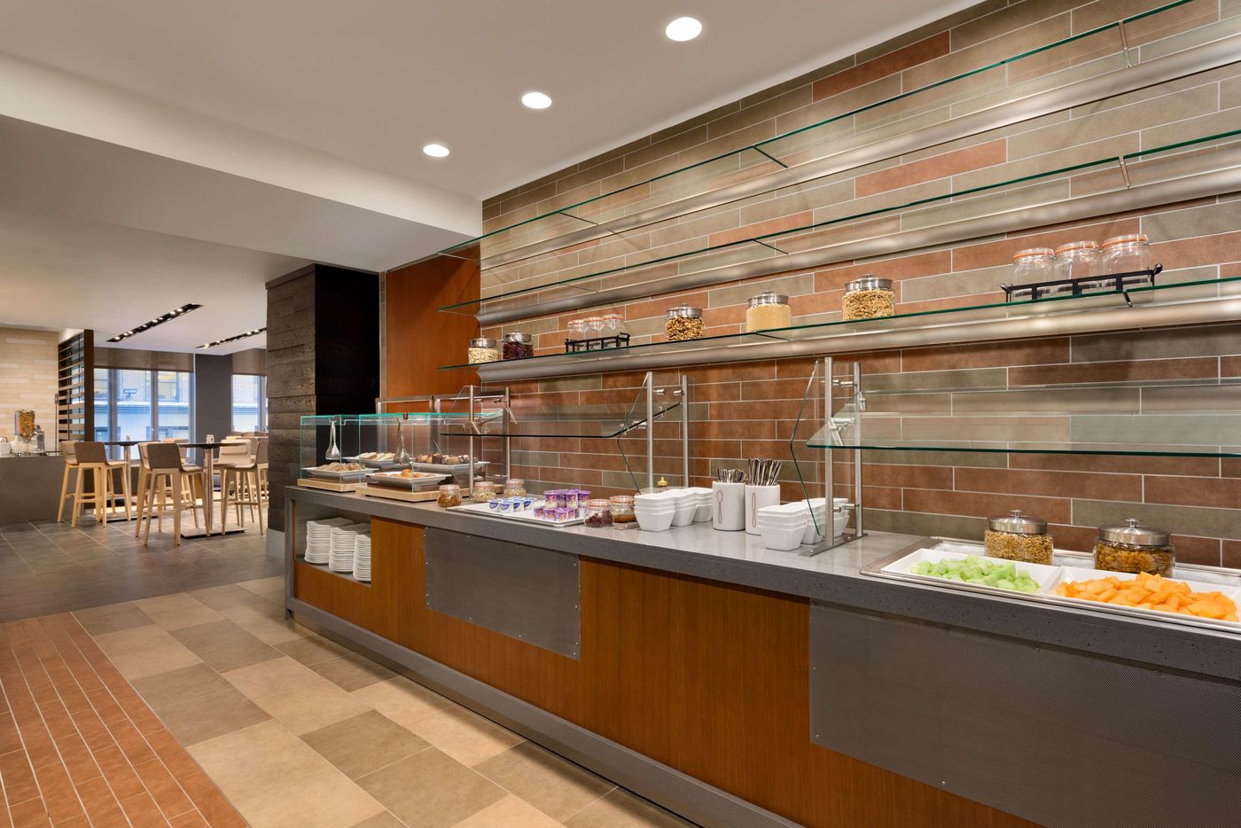 Embassy-Suites-by-Hilton-New-York-Manhattan-Times-Sq-Restaurant-57