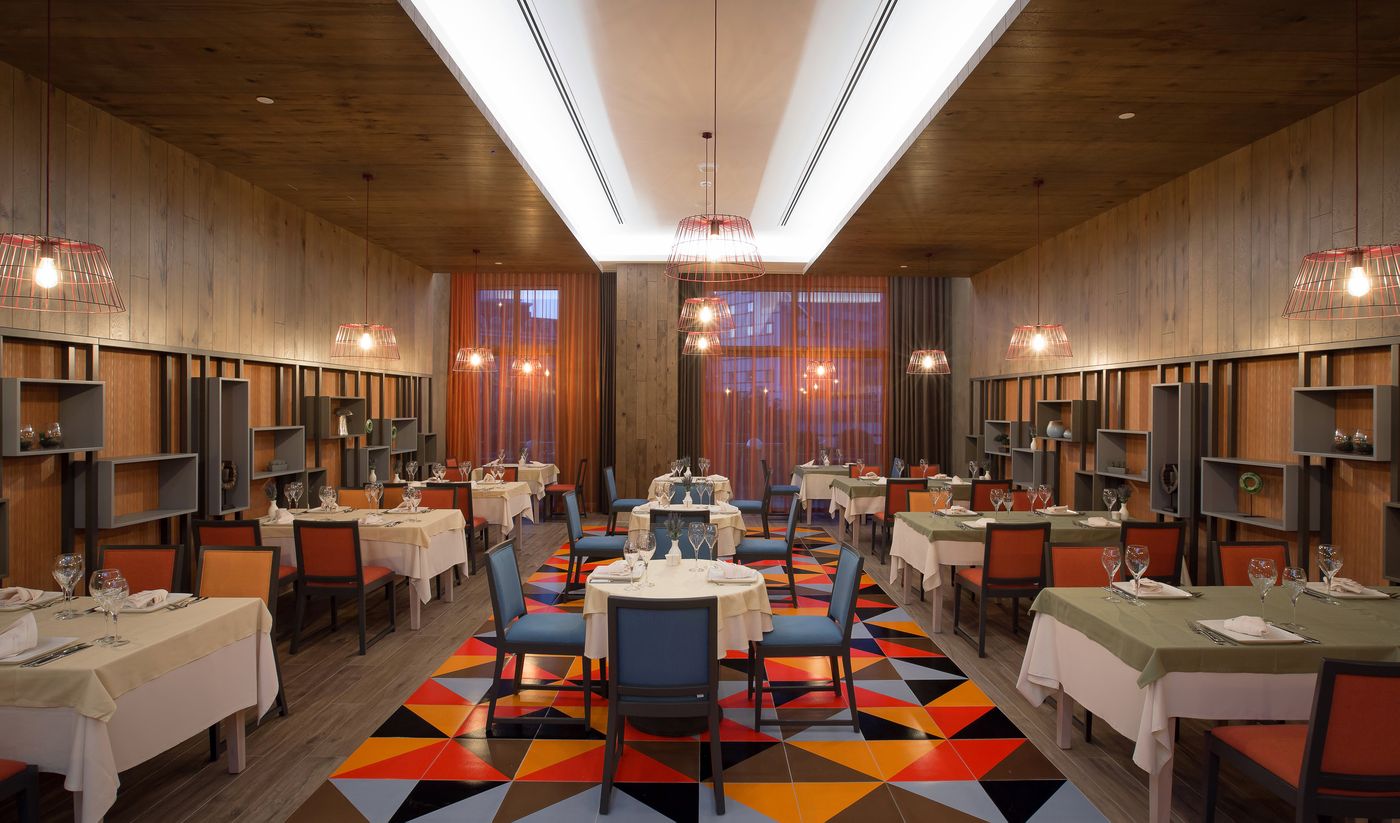 Royal Seginus (6).jpg