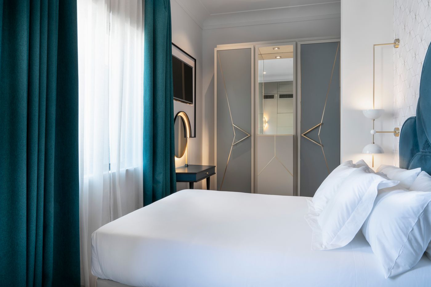 Vincci-Capitol-Room-45