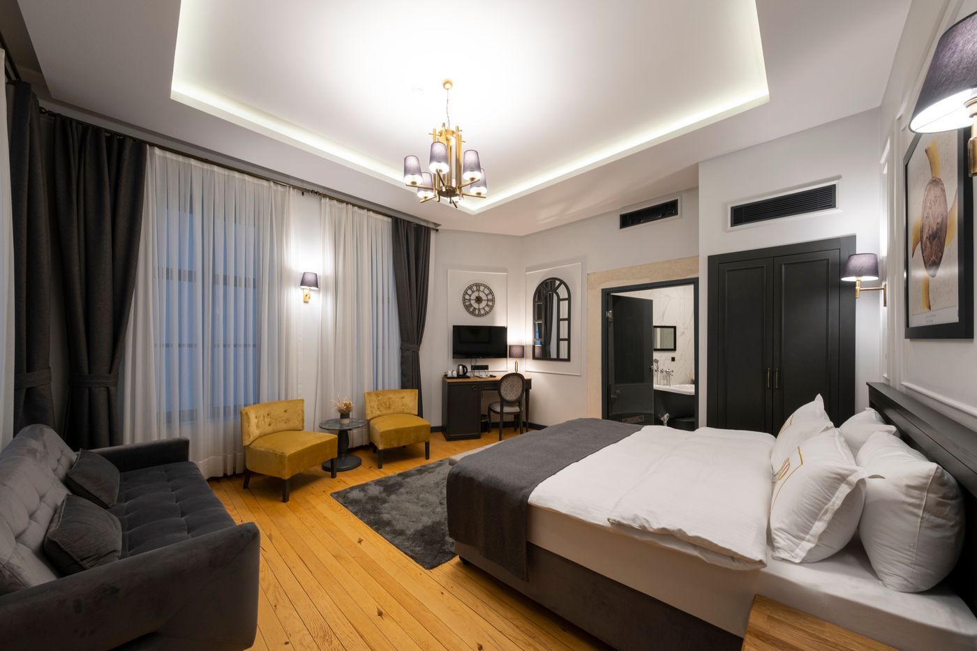 Ferman-Port-Hotel-Room-25