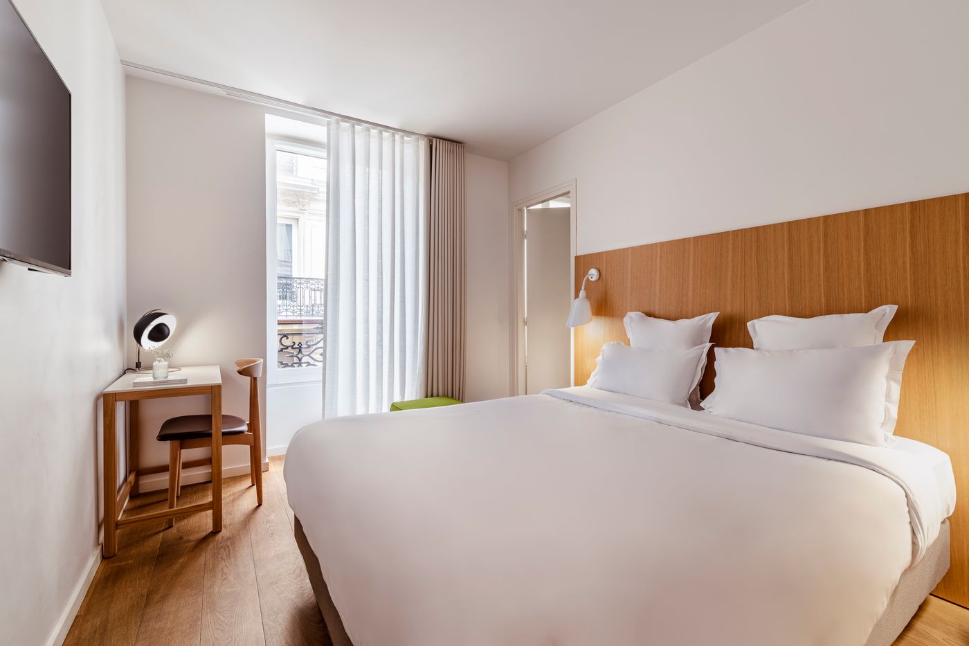 9hotel-Republique-Room-21