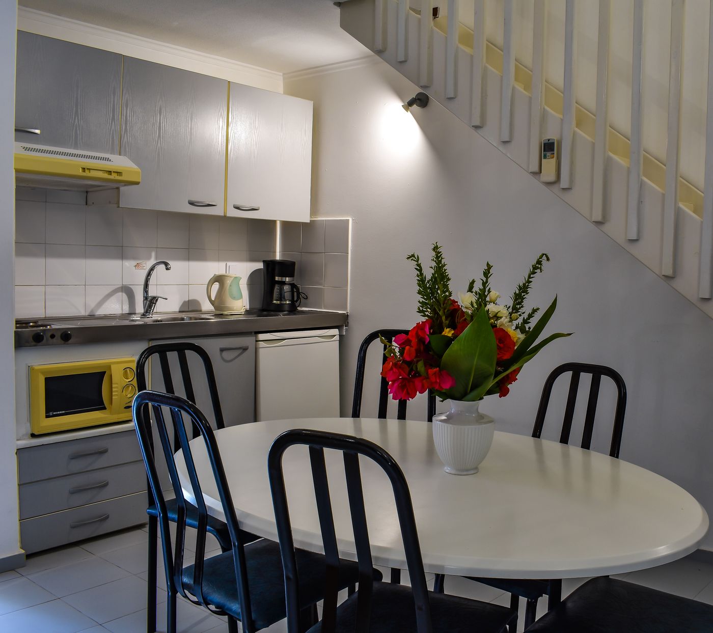 Govino-Bay-Apartments-Room-56