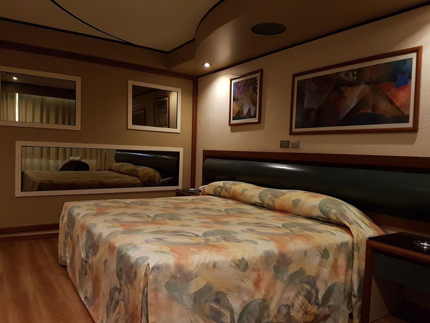 Hotel Oslo-Mexico-MEXICO CITY-Room-10