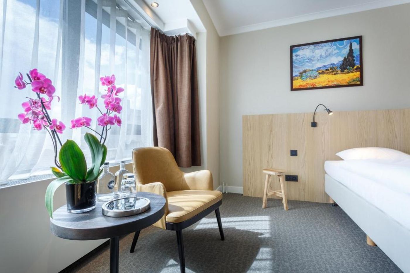 Carlton Hotel-Belgium-GHENT-Room-9