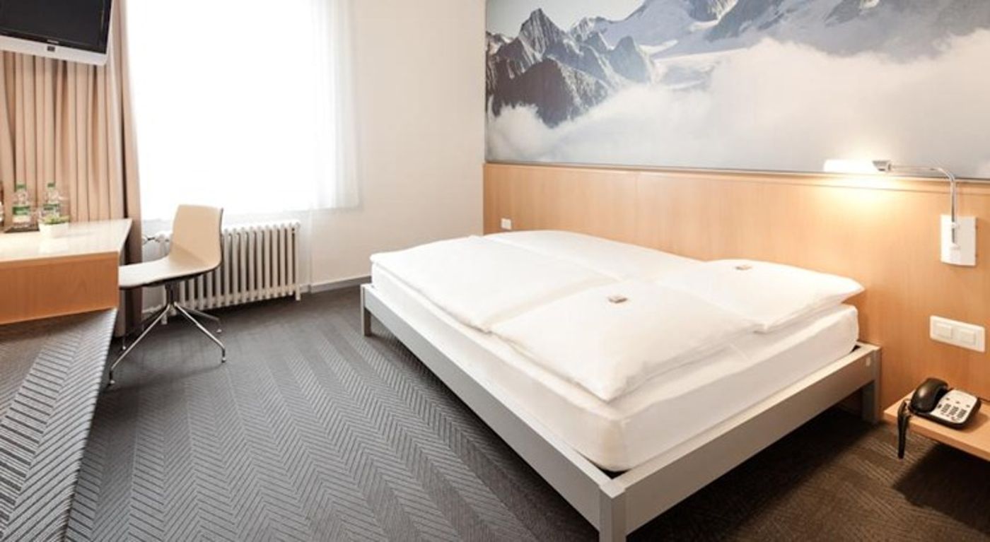 Felix-Switzerland-Zurich-General view-10