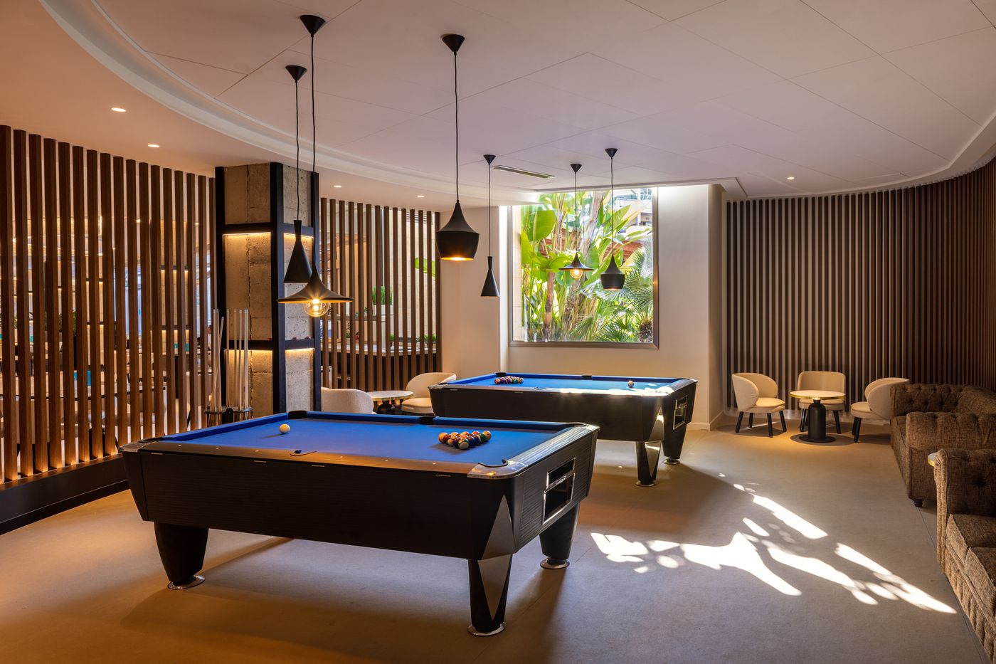 Golden-Bahia-de-Tossa-Bar-59