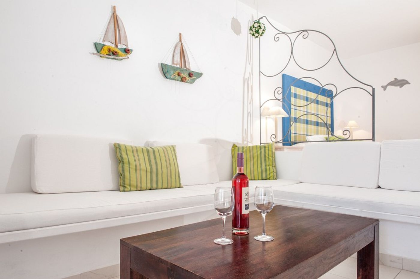 Belvedere-Gerakas-Lux--Suites-Room-18