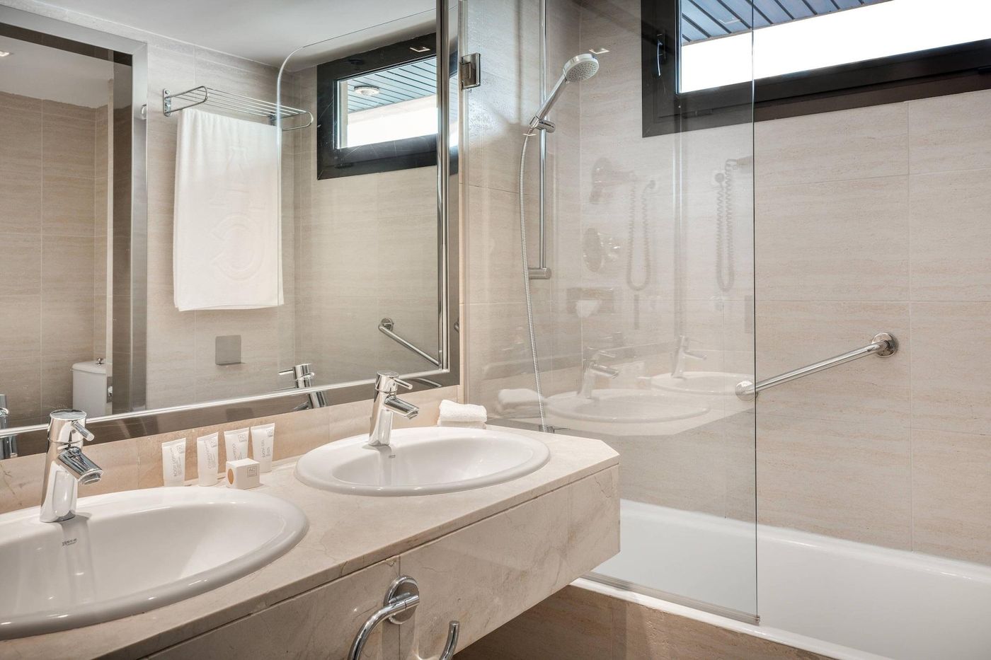 AC-Iberia-Las-Palmas-Room-37