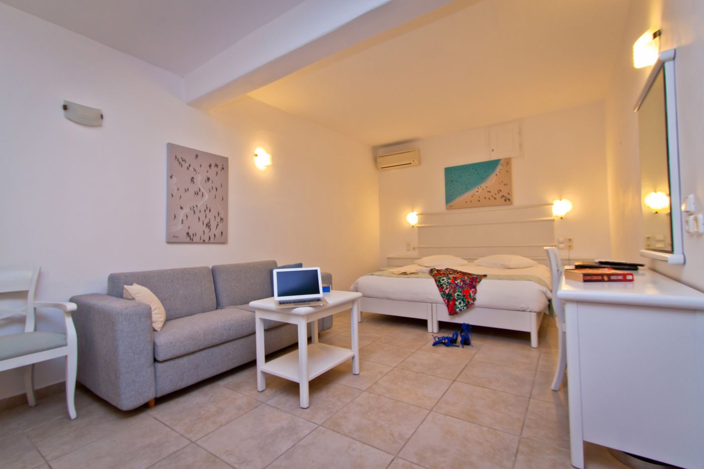 Yiannaki-Hotel-Room-30