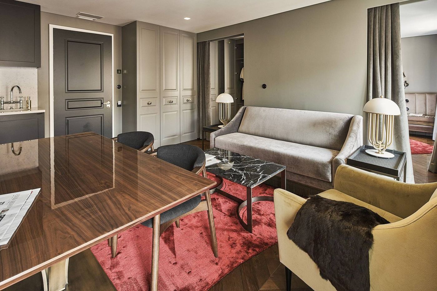 O-Artista-Suites-By-Europe-Room-6