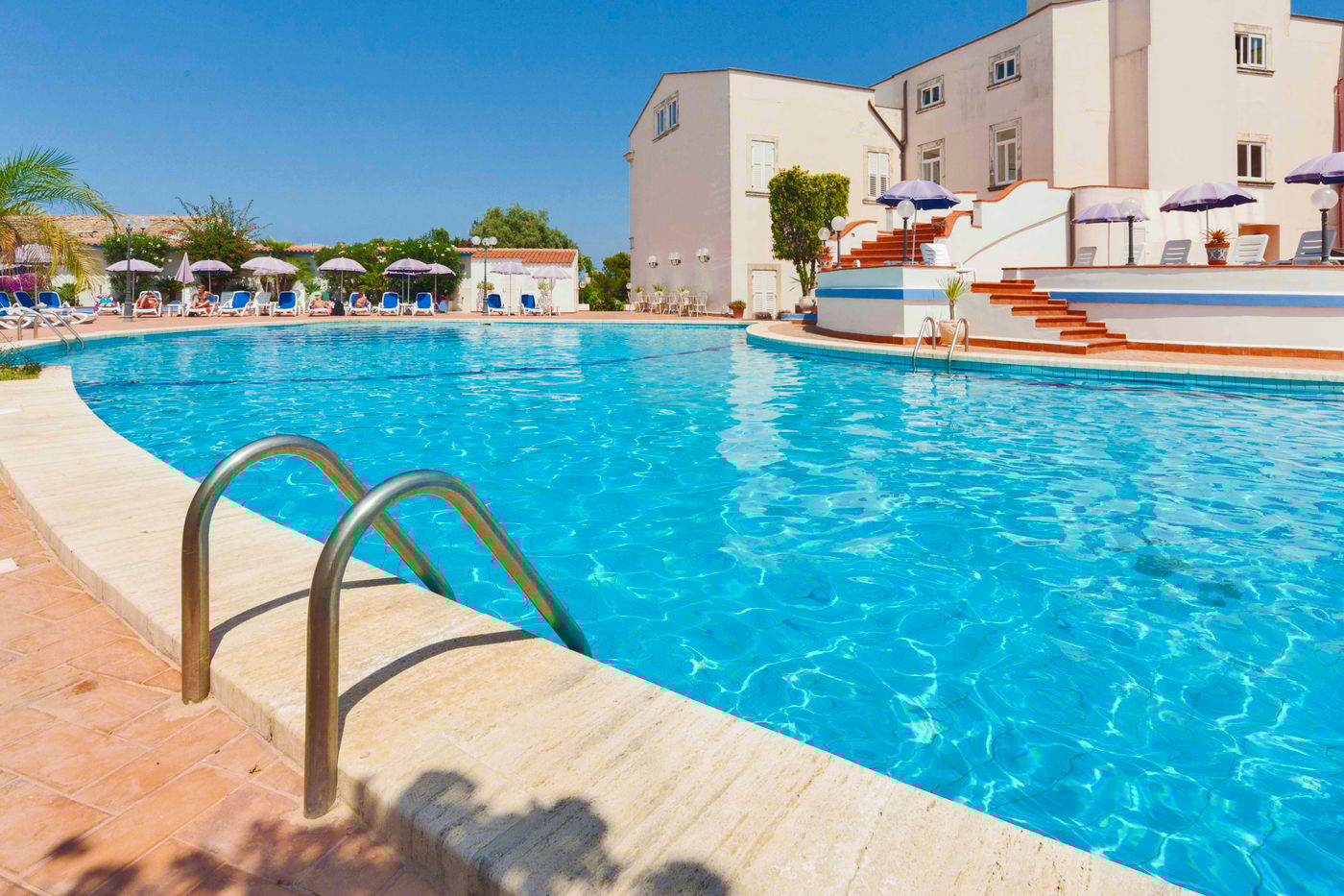 Grand-Villa-Politi-Pool-2