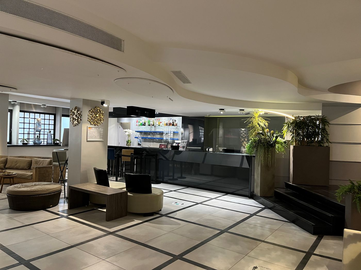 Floris-Arlequin-Grand-Place-Lobby-5