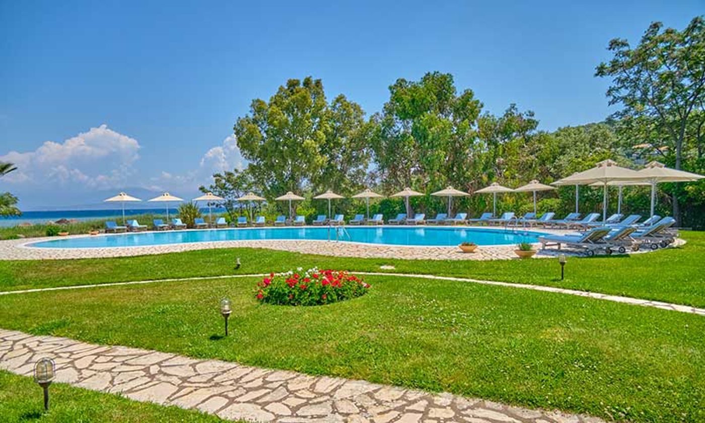 Chrismos-Luxury-Suites---Studios-Lobby-3