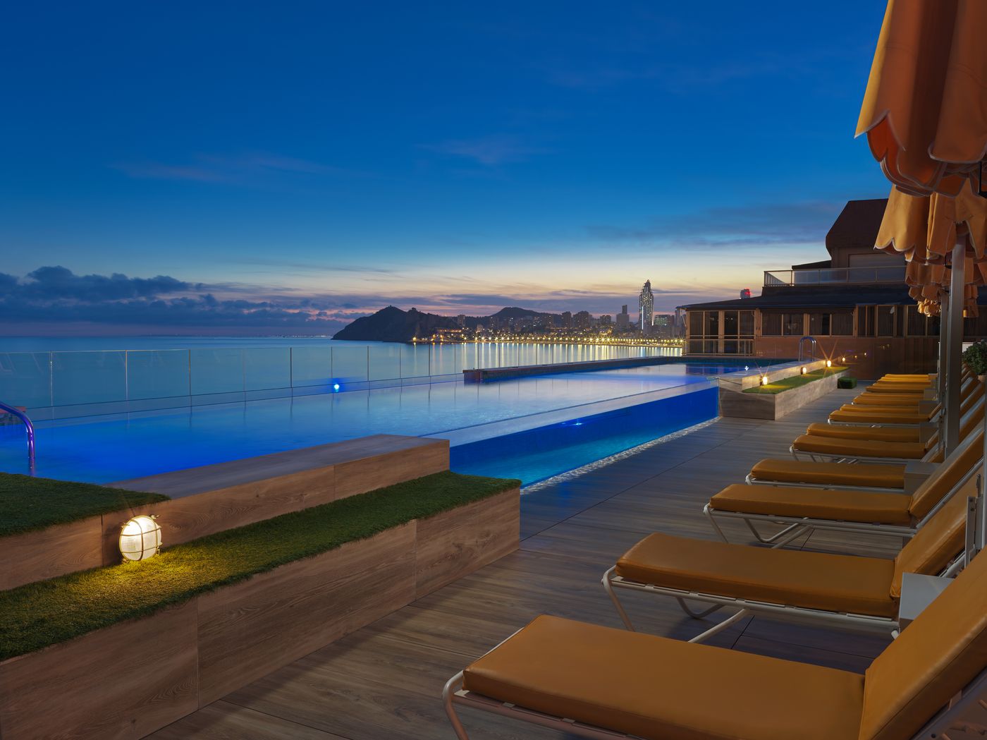 New - H10 Porto Poniente