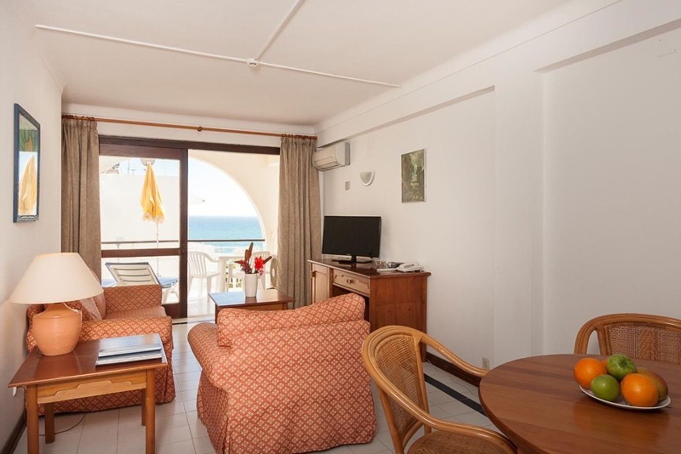 Apartamentos-do-Parque-Room-6