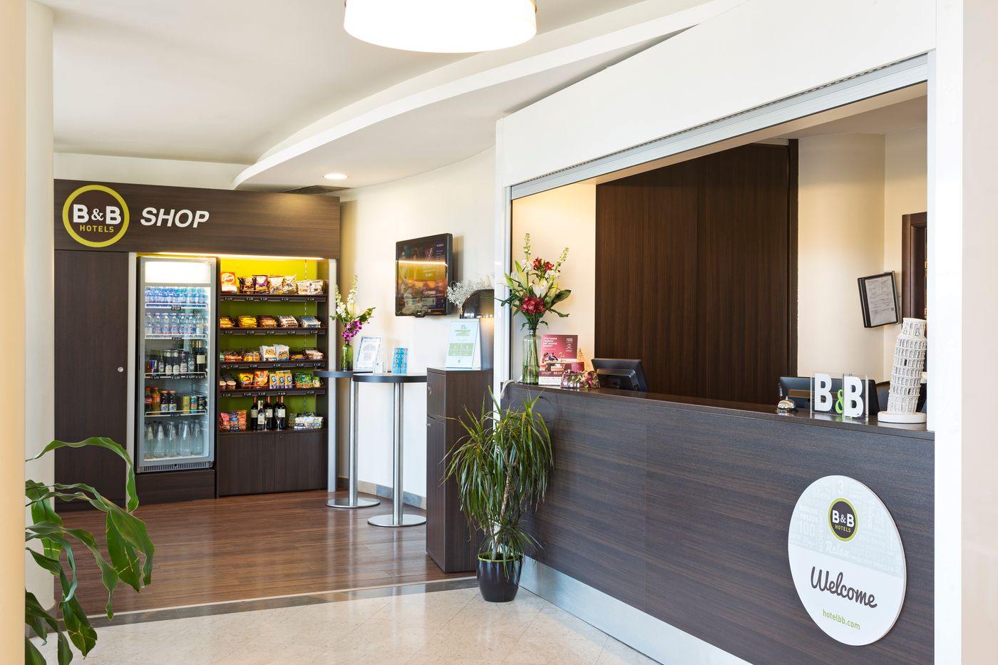 B-B-Hotel-Pisa-Lobby-15