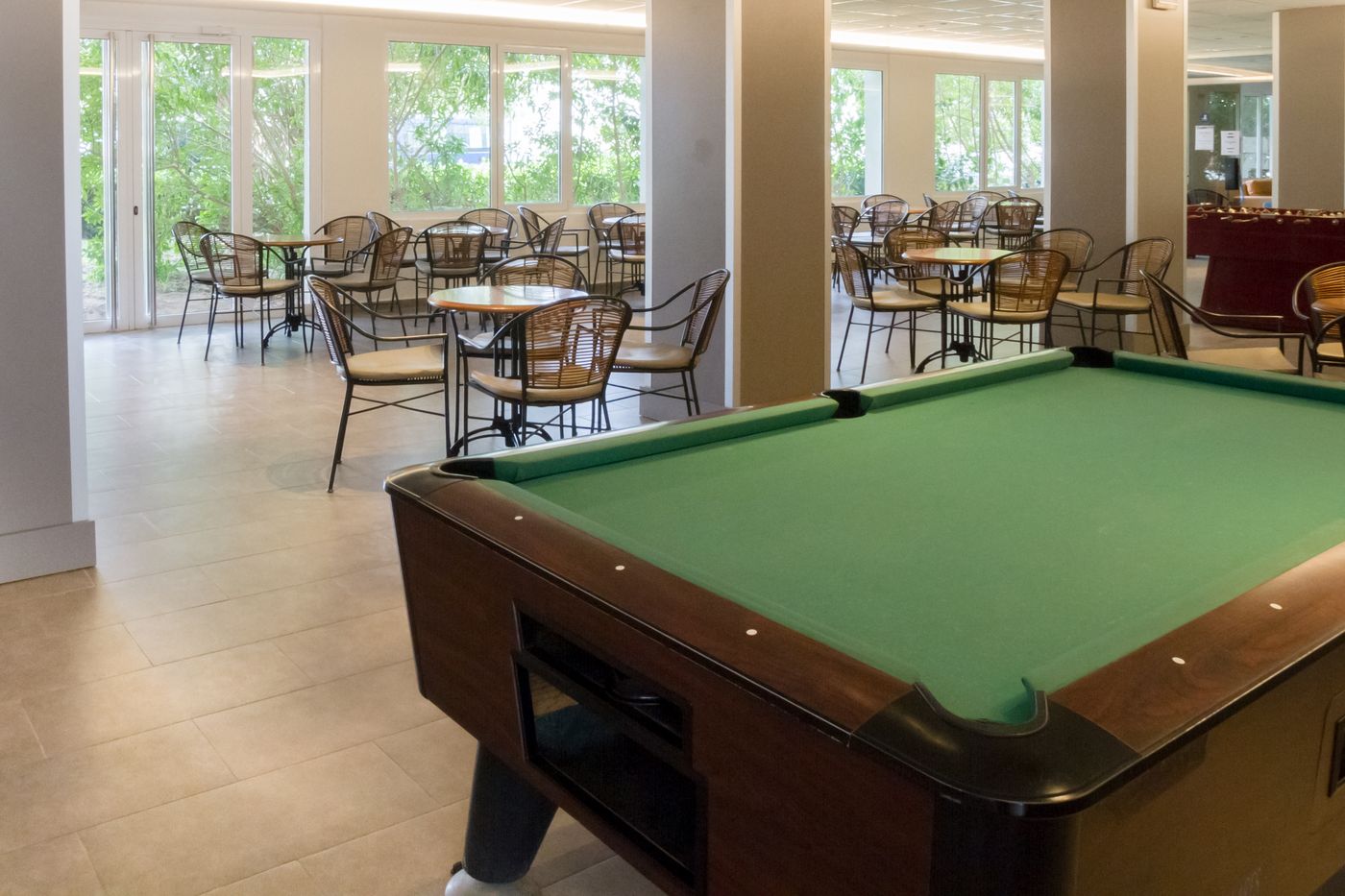 Ohtels-San-Salvador-Bar-64