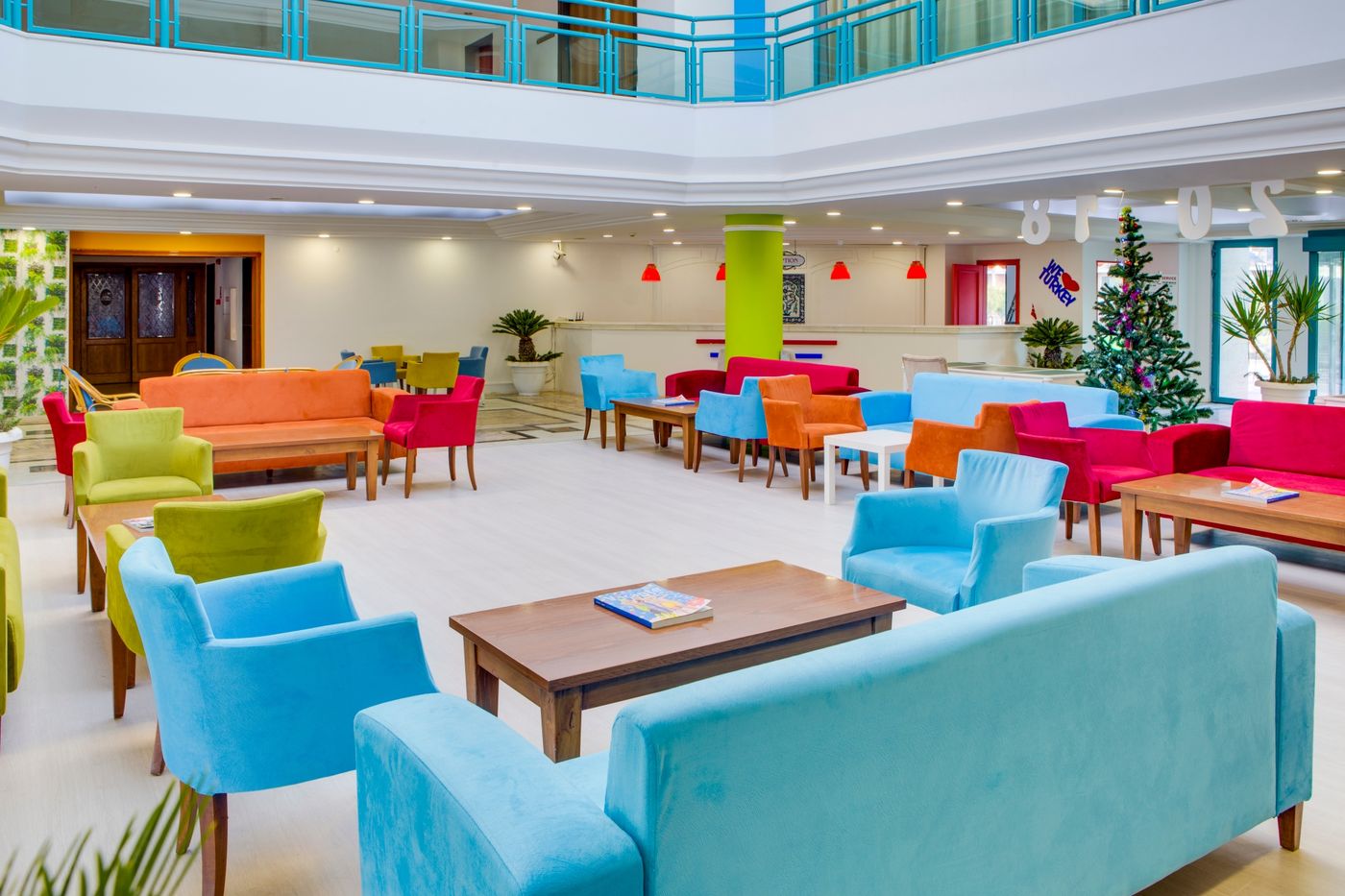 La-Santa-Maria-Hotel-Lobby-11