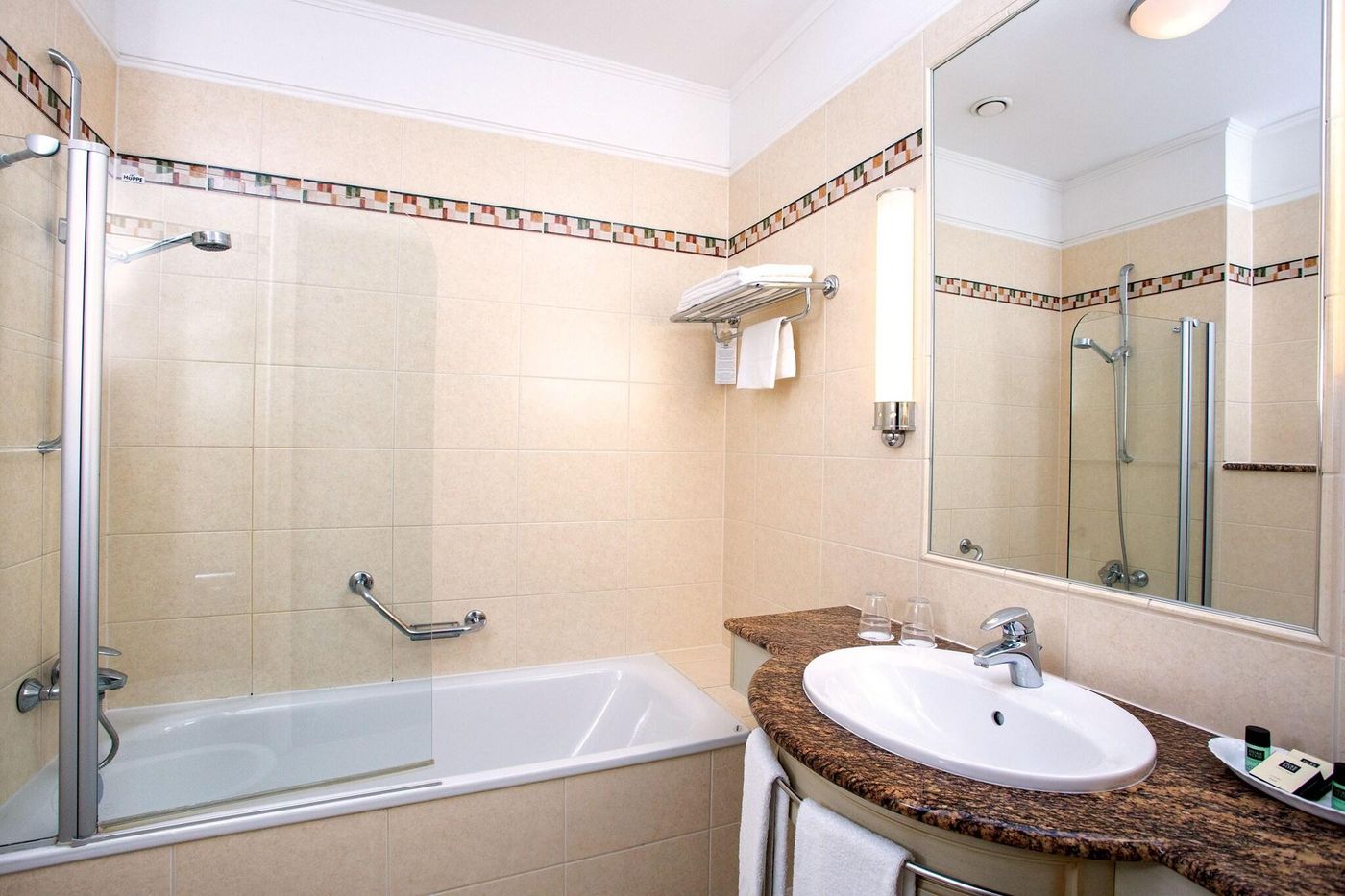Danubius-Hotel-Astoria-City-Center-Room-34