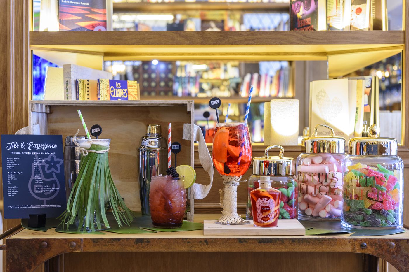 H10-Villa-de-la-Reina-Bar-22